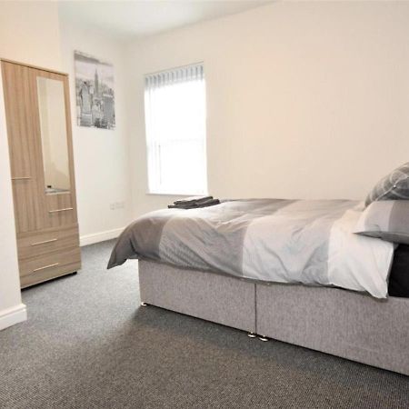 Hotel Townhouse @ Birks Street Stoke Exterior foto