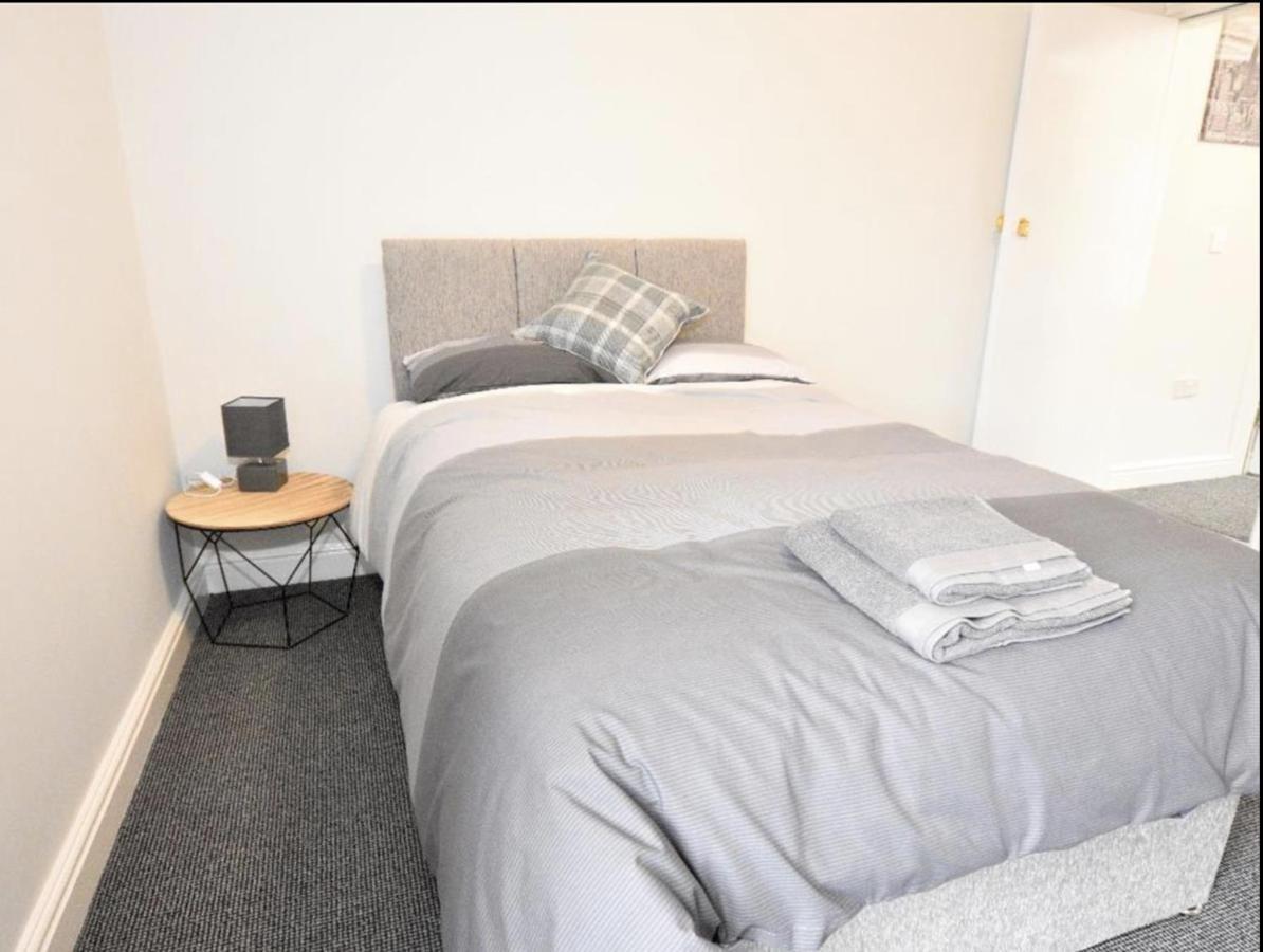 Hotel Townhouse @ Birks Street Stoke Exterior foto