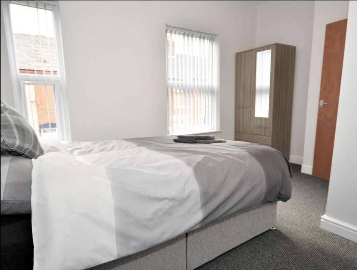 Hotel Townhouse @ Birks Street Stoke Exterior foto